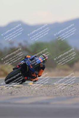 media/Sep-21-2025-Race Pace (Sun) [[98bf33ef95]]/Verified/2-Turn 2 Backside (835am)/